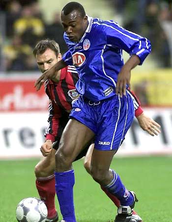 如单臂划水 如单臂划水